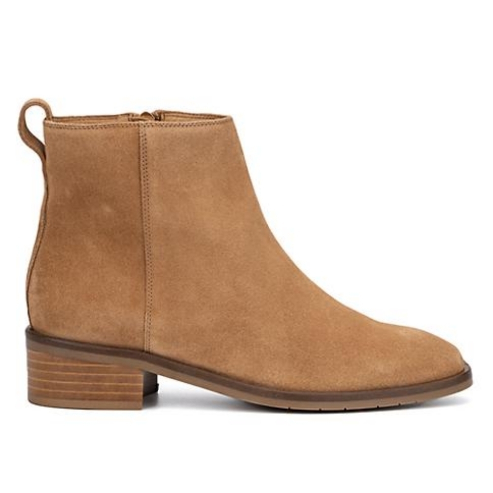 Aquatalia CARISA tan Suede square toe ankle booties 9M